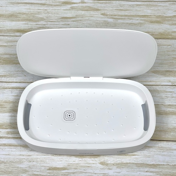 NIB Mophie UV Sanitizer with 10w Wireless Charging Lid - Picture 4 of 7